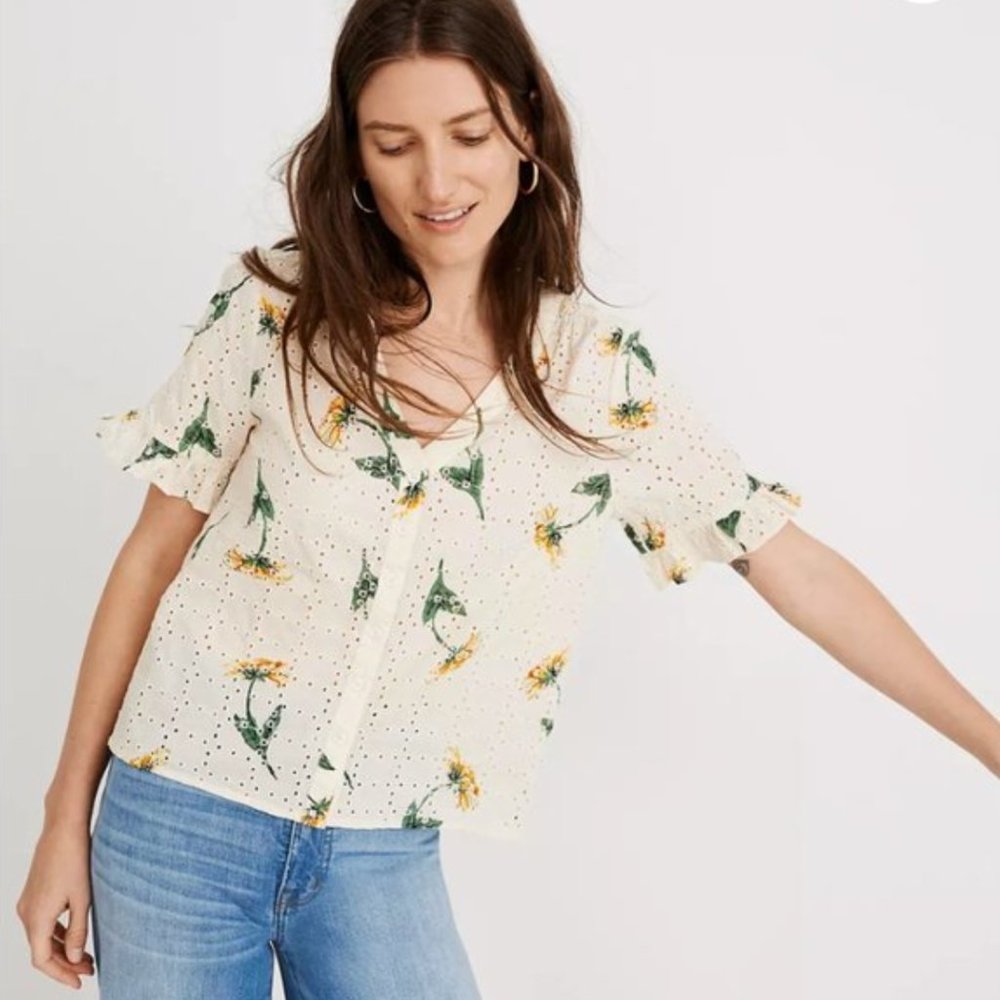 Eyelet Village Ruffle-Sleeve Shirt in Sunflower Scatter - Size M